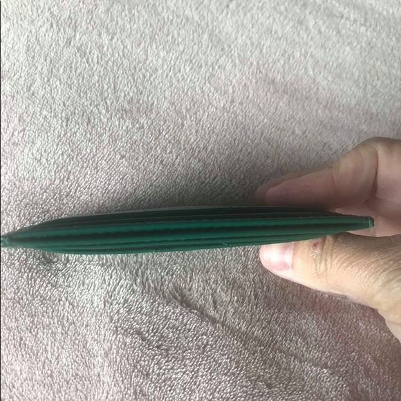 SOLD Gucci authentic card holder - Picture 4 of 6